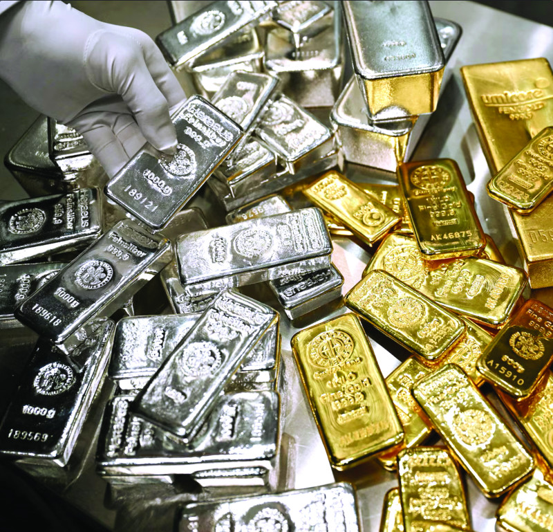 El oro y la plata elevan sus precios a máximos históricos; economistas valoran impacto en el país
