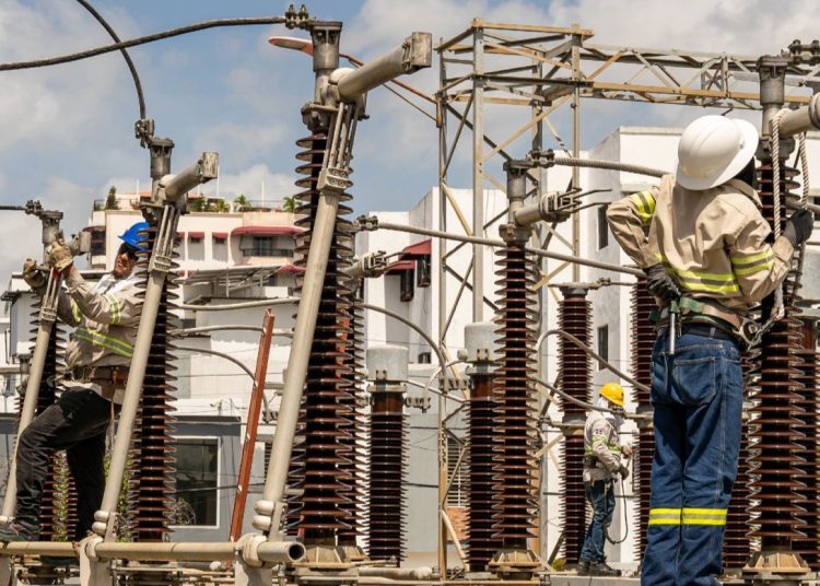 Ajuste gradual de tarifas eléctricas podría ahorrar hasta 0.5% del PIB, según el FMI Ajuste gradual de tarifas eléctricas podría ahorrar hasta 0.5% del PIB, según el FMI