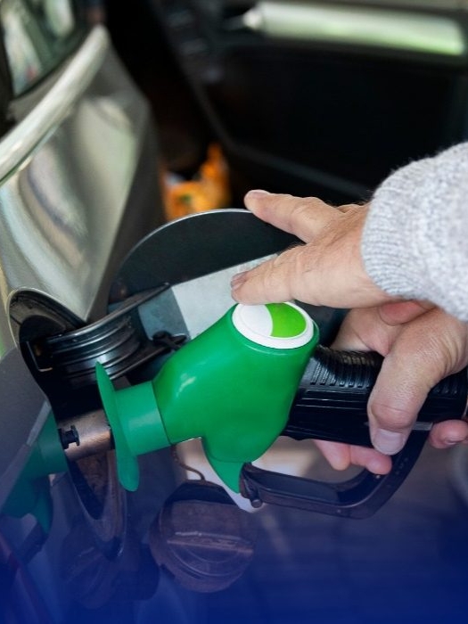 Sube un combustible, bajan tres y seis mantienen su precio sin variación Sube un combustible, bajan tres y seis mantienen su precio sin variación