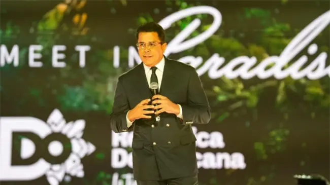 Collado atribuye al respaldo de Abinader el crecimiento sostenido del turismo dominicano