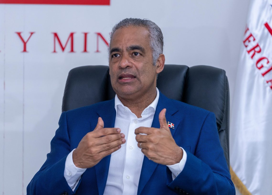 Gobierno proyecta expansión del sistema eléctrico con más de 50% adicional en energía base al 2028 Gobierno proyecta expansión del sistema eléctrico con más de 50% adicional en energía base al 2028