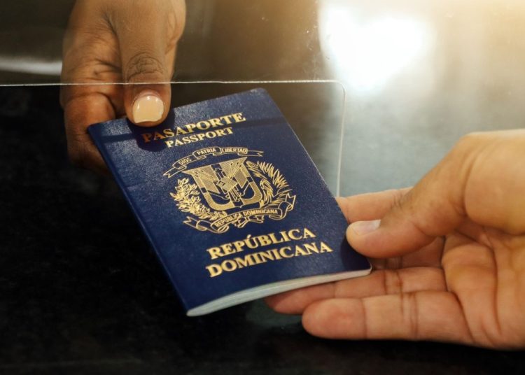 Pasaporte dominicano sube cuatro puestos en el Índice Henley 2026 Pasaporte dominicano sube cuatro puestos en el Índice Henley 2026