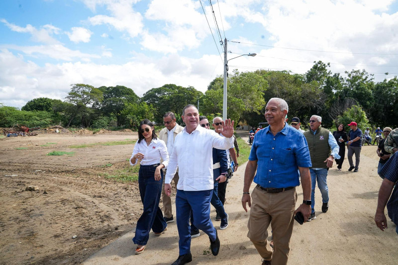 Ministro de Agricultura dice programa de reducción de mano de obra haitiana "no tiene marcha atrás"