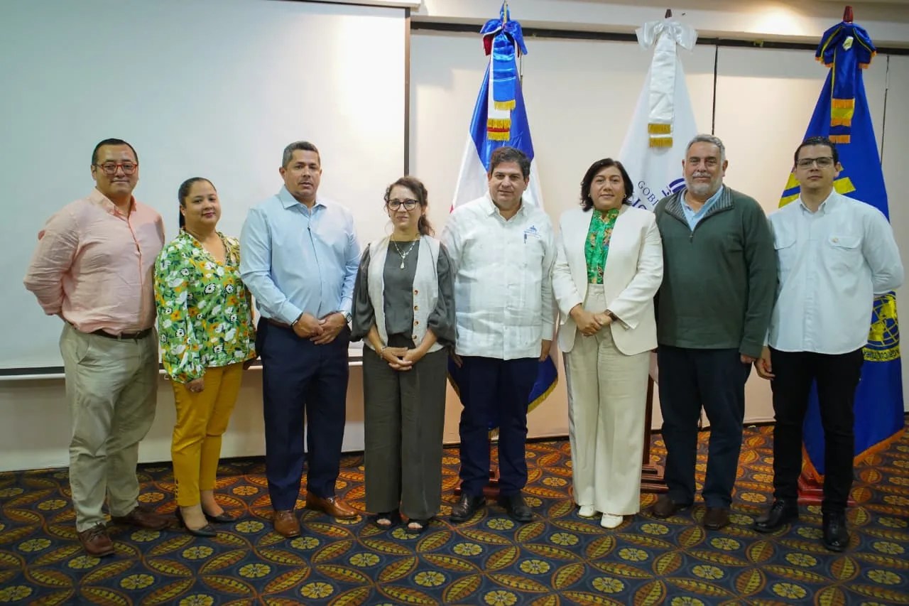 República Dominicana fortalece el control de la peste porcina africana con la digitalización de su sistema de vigilancia epidemiológica República Dominicana fortalece el control de la peste porcina africana con la digitalización de su sistema de vigilancia epidemiológica