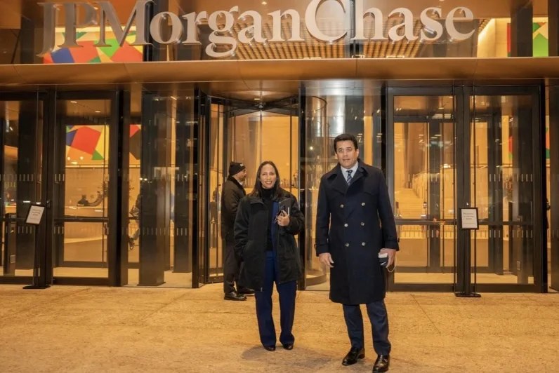 David Collado presenta en Nueva York proyecciones turísticas 2026 ante líderes financieros internacionales David Collado presenta en Nueva York proyecciones turísticas 2026 ante líderes financieros internacionales