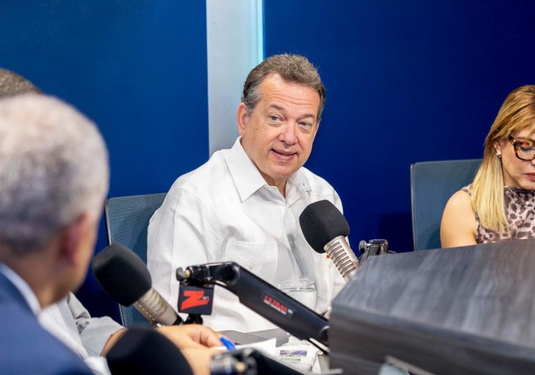 Ministro Bisonó apuesta por eficiencia institucional y alianzas público-privadas para acelerar soluciones de vivienda Ministro Bisonó apuesta por eficiencia institucional y alianzas público-privadas para acelerar soluciones de vivienda