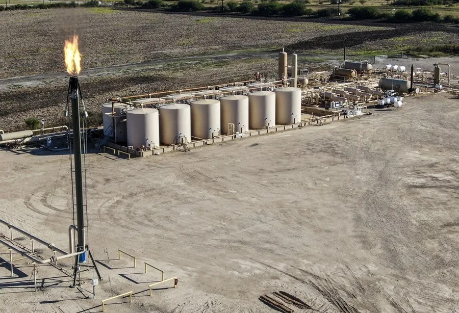 El Petróleo de Texas baja un 2,84 %, a la espera de la reunión del viernes entre EE.UU. e Irán