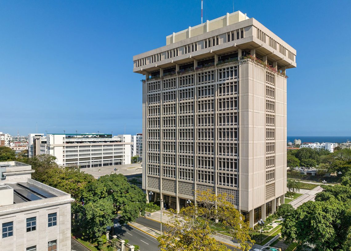 Inflación interanual se sitúa en 4.98% a enero 2026