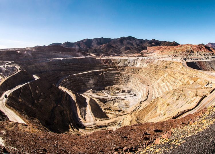 México descarta nuevas concesiones mineras y dice que más de 200 regresarán al Estado