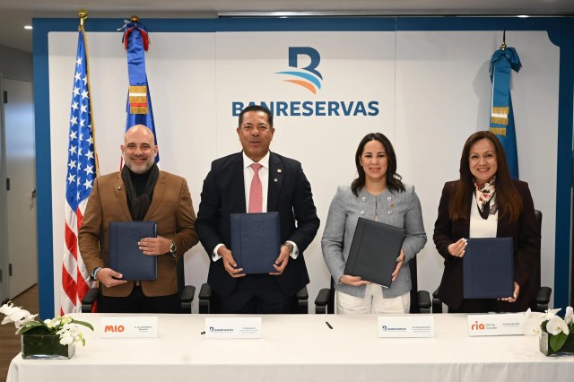 Banreservas, MIO y Ria Money Transfer anuncian alianza para fortalecer remesas e inclusión financiera en RD