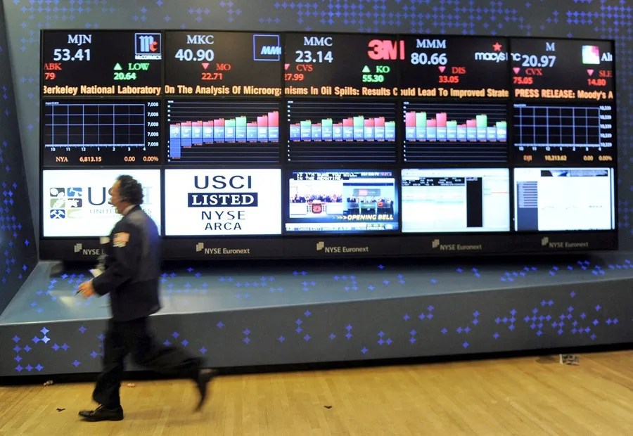 El petróleo de Texas sube un 9,72 % después de que Irán anuncie que mantiene cerrado Ormuz