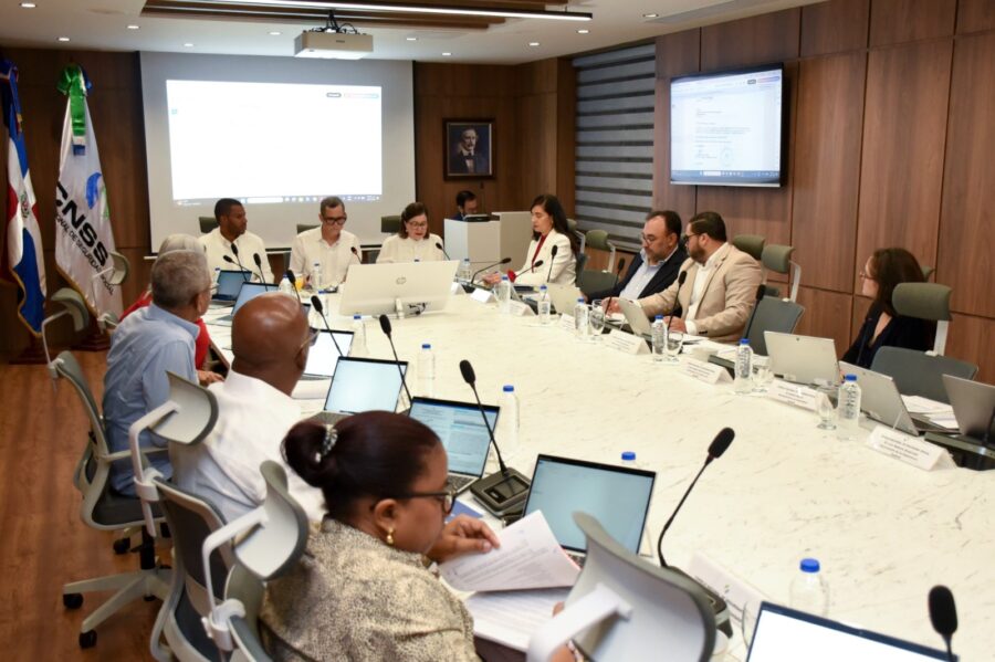 Arranca en mayo el per cápita diferenciado en Seguro Familiar, anuncia el CNSS