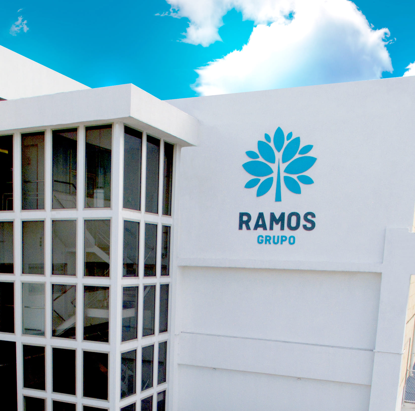 Grupo Ramos se lanza al mercado de valores con fideicomiso inmobiliario por más de RD$6,200 millones Grupo Ramos se lanza al mercado de valores con fideicomiso inmobiliario por más de RD$6,200 millones