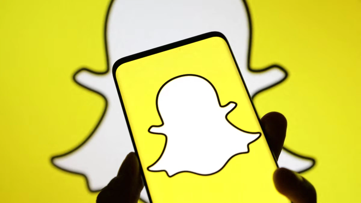 Snapchat despide a mil empleados por avances en IA: busca ahorrar USD 500 millones