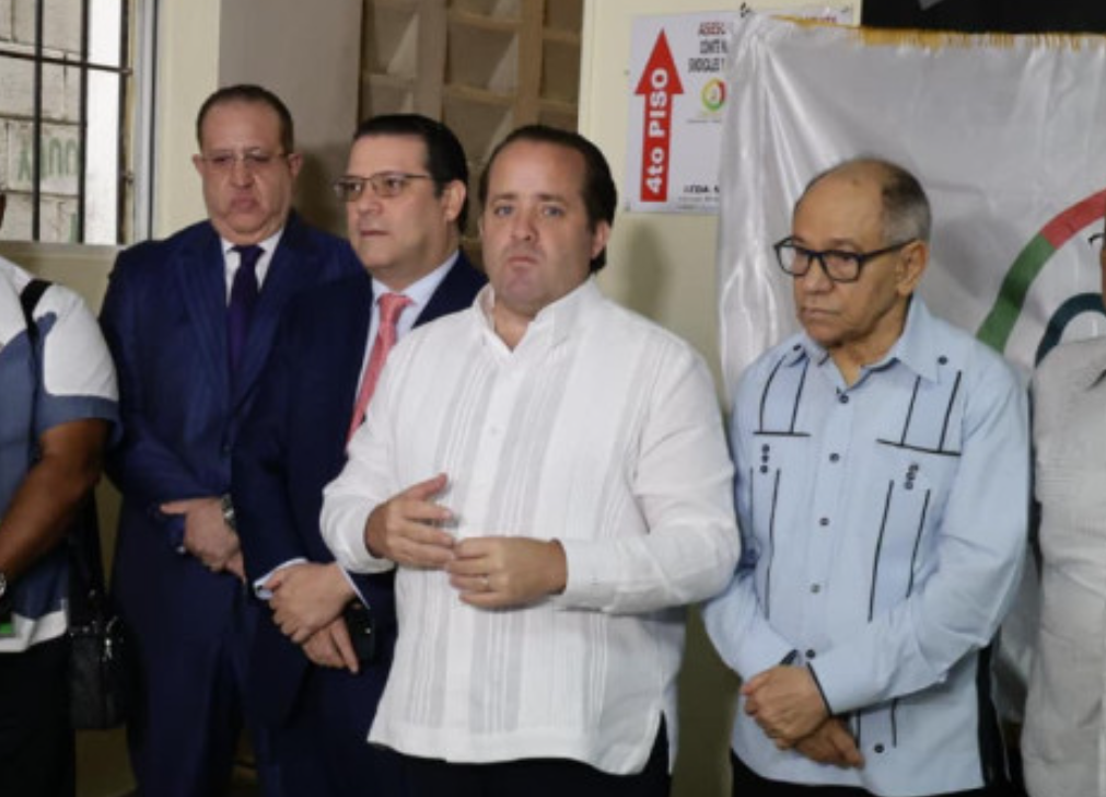 Gobierno dice que alimentos no han sufrido alzas y que su plan ha funcionado