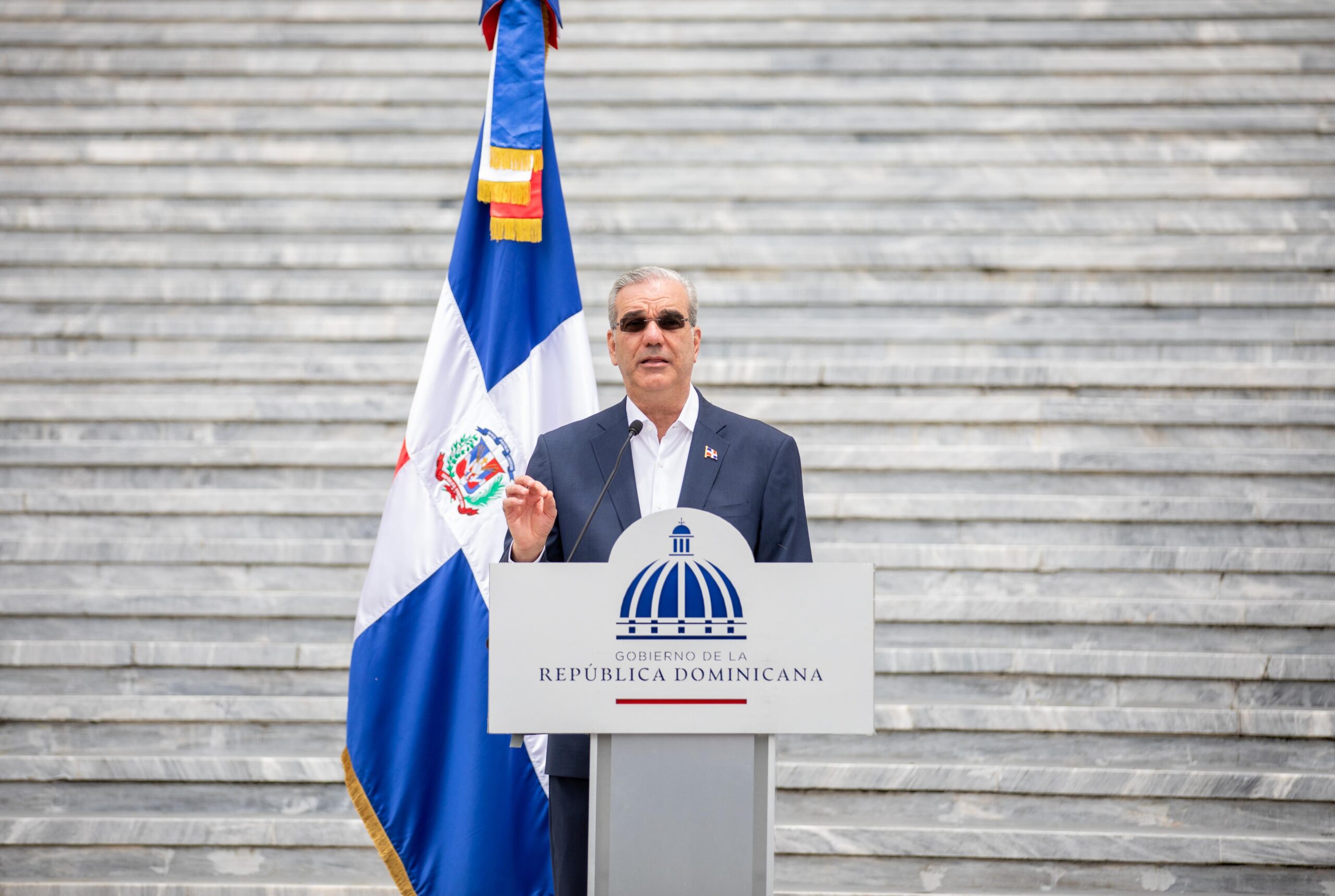 Gobierno dominicano trabaja de manera “diaria” para estabilizar precios de la canasta básica, dice Abinader