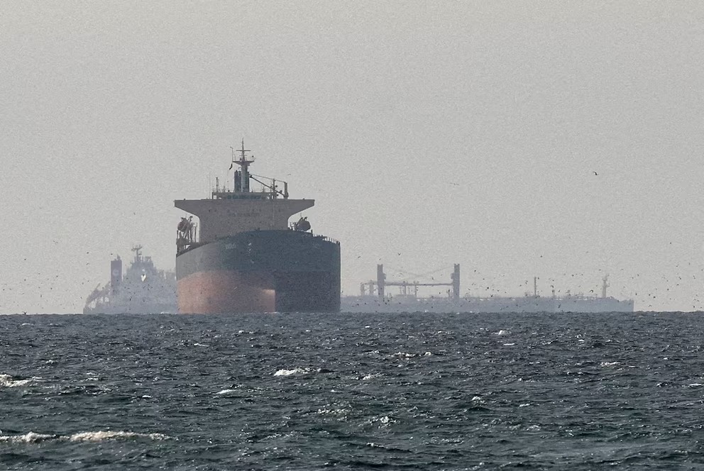 El petróleo sube con fuerza por falta de avances entre Estados Unidos e Irán y tensión en Ormuz