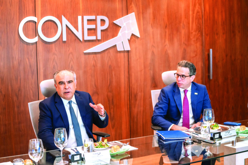 Empresarios dicen que reforma laboral podría aumentar costos y afectar empleos Empresarios dicen que reforma laboral podría aumentar costos y afectar empleos