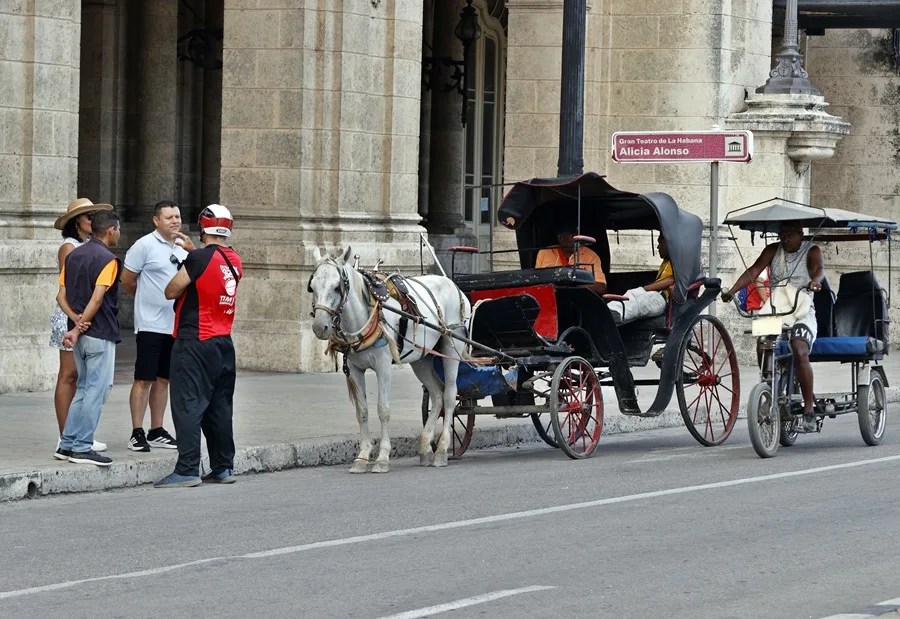 El turismo a Cuba cae en 2026 casi un 56 % tras un abril con apenas 30.000 visitantes El turismo a Cuba cae en 2026 casi un 56 % tras un abril con apenas 30.000 visitantes