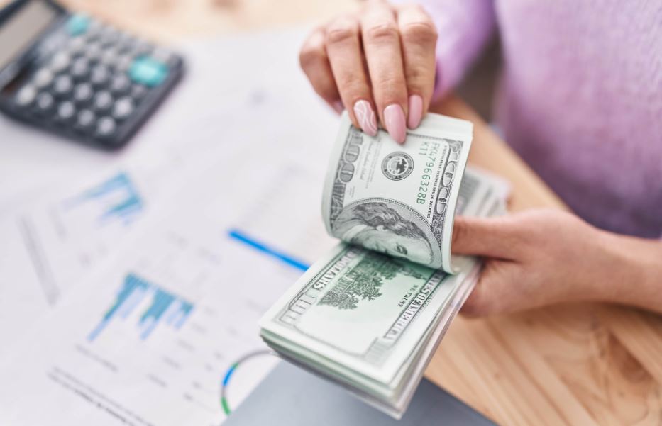 Remesas hacia RD alcanzan US$5,170 millones en cinco meses Remesas hacia RD alcanzan US$5,170 millones en cinco meses