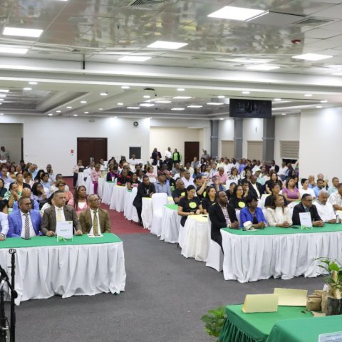 Resaltan crecimiento del cooperativismo dominicano y llama a defender la cooperativa de maestros Resaltan crecimiento del cooperativismo dominicano y llama a defender la cooperativa de maestros
