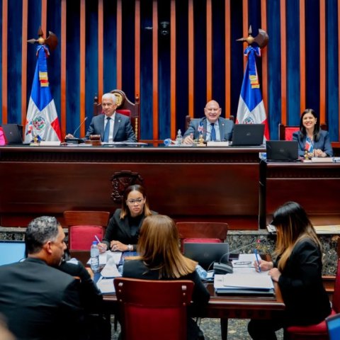 Senado aprueba polémico proyecto de Ley de Residuos Sólidos