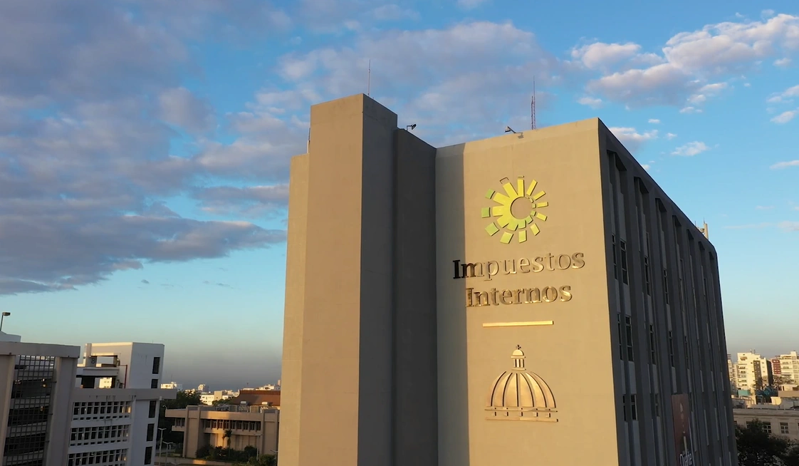 DGII recauda RD$78,703.8 millones en mayo y supera meta fiscal DGII recauda RD$78,703.8 millones en mayo y supera meta fiscal
