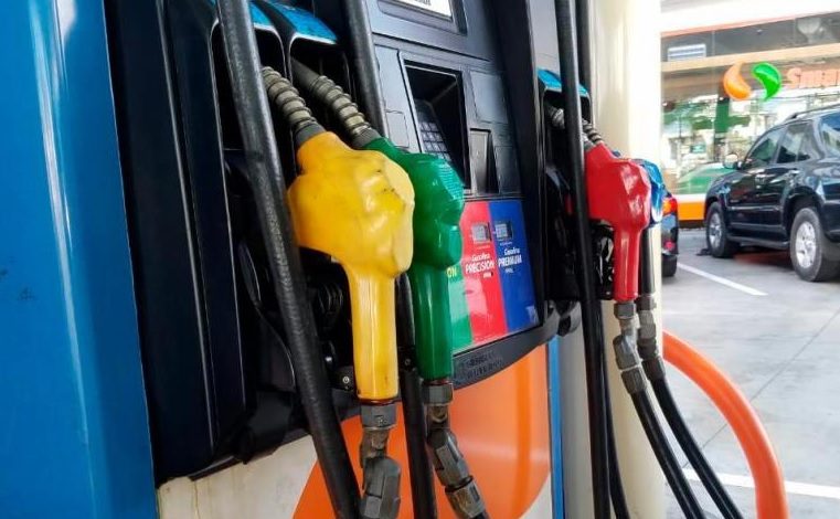 Congelarán durante tres meses precios de combustibles en RD Congelarán durante tres meses precios de combustibles en RD