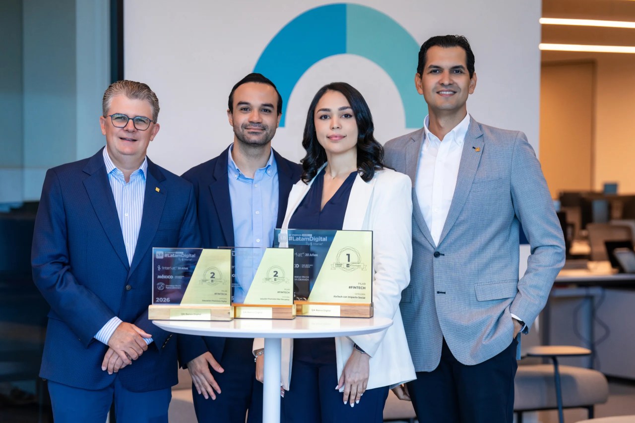 Qik recibe tres reconocimientos en los premios Latam Digital por innovación e impacto social Qik recibe tres reconocimientos en los premios Latam Digital por innovación e impacto social