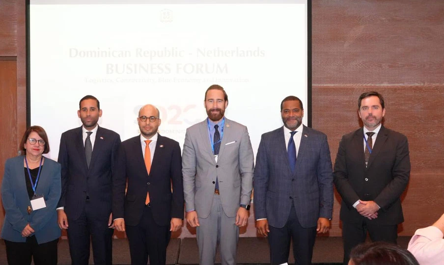 República Dominicana y Países Bajos estrechan lazos económicos durante foro de negocios en La Haya