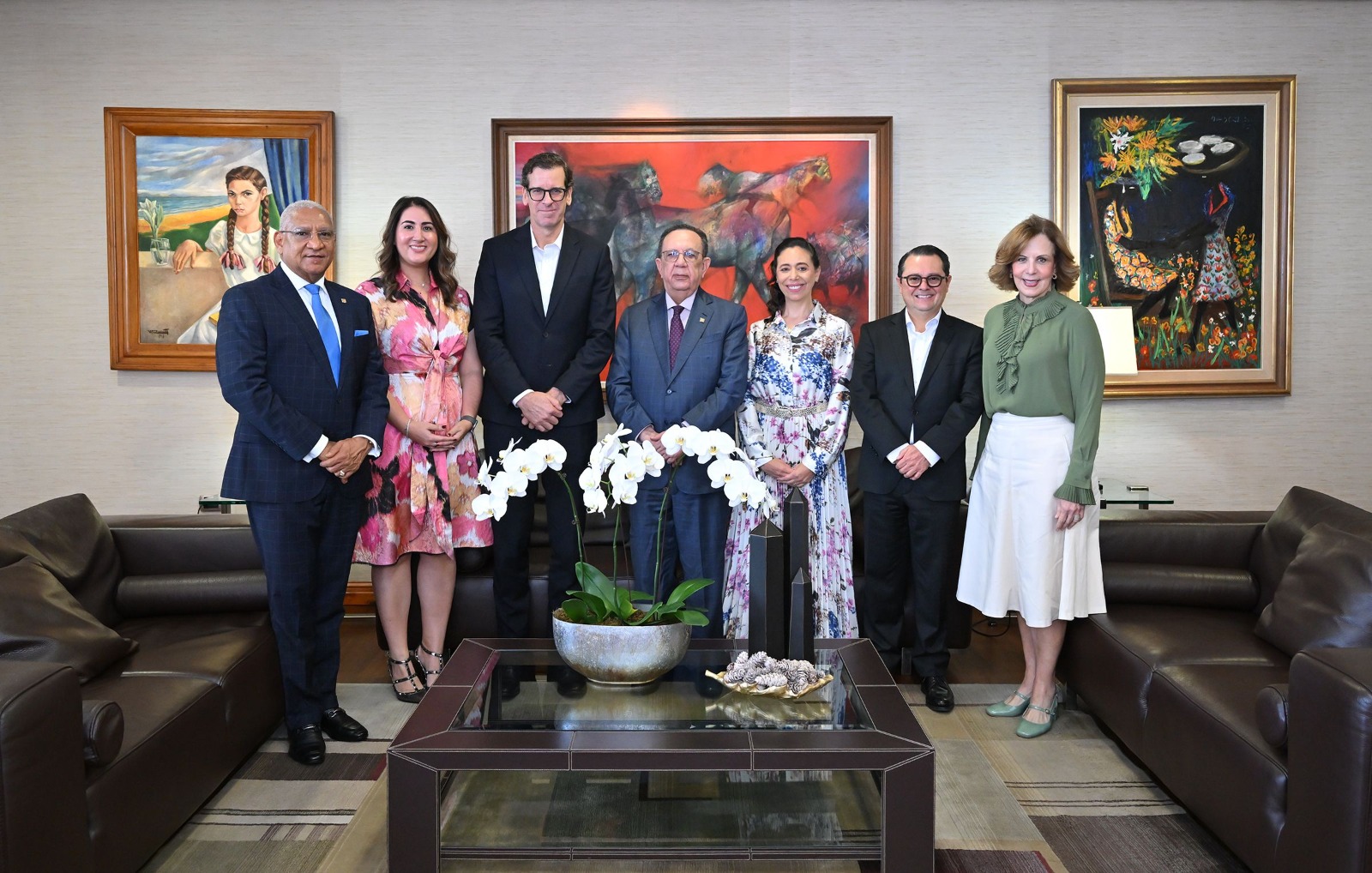 Banco Central destaca solidez económica del país en encuentro con Citibank