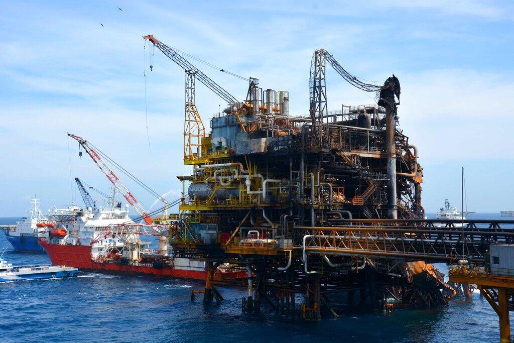 Pemex estima producir más de 1,8 millones de barriles de petróleo diarios tras acuerdo con Petrobras Pemex estima producir más de 1,8 millones de barriles de petróleo diarios tras acuerdo con Petrobras